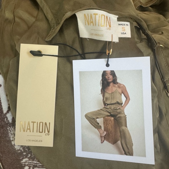 Nation silky green jumpsuit - Picture 9 of 10